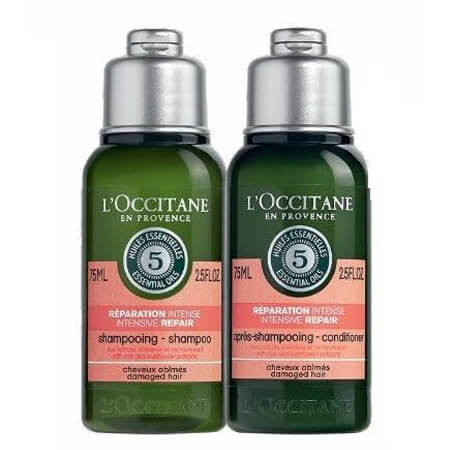 L'occitane Intensive Repair Shampoo + Conditioner 75 ml.  ด้วยกลิ่นหอมของน้ำมันหอมระเหย 5 ชนิด (กระดังงา สวีทออเร้นจ์ ลาเวนเดอร์ เจอเรเนียม และแองเจลิก้า ) ช่วยปลอบประโลมหนังศีรษะ มอบกลิ่นหอมอ่อนโยน ให้เส้นผม  ไม่ให้เส้นผมพันกัน ซ่อมแซมเส้นผมอย่างเข้มข้น สำหรับผมแห้งเสีย และเสียจากสารเคมี